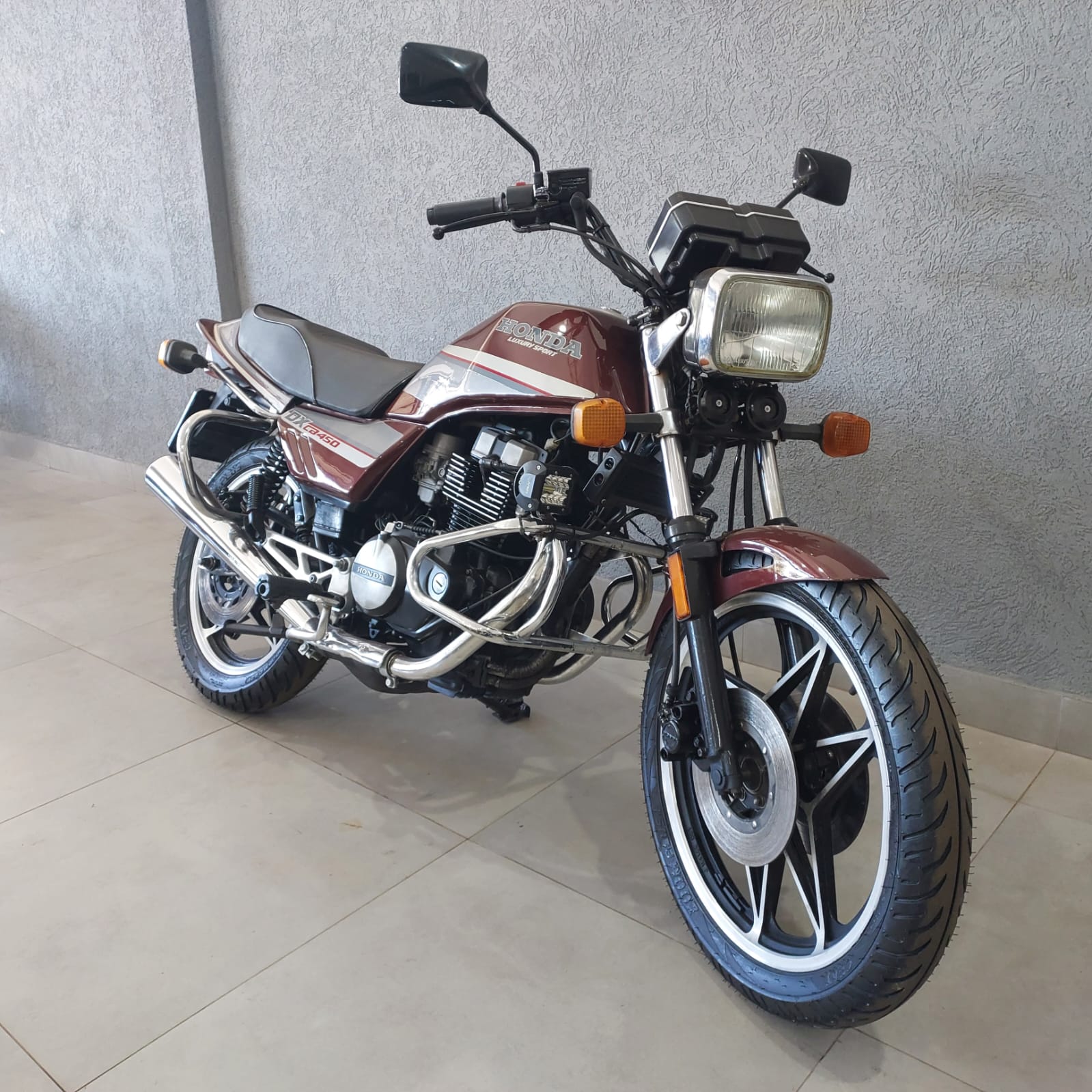 Honda CB 450 DX