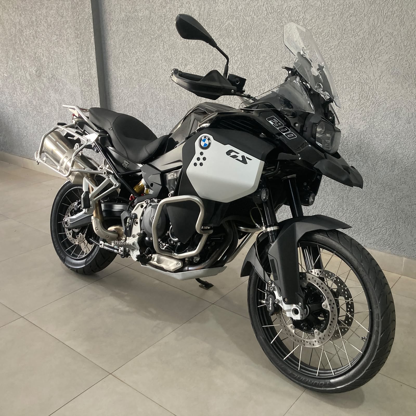 Foto 2 de BMW F-900 GS ADV 2024/2025