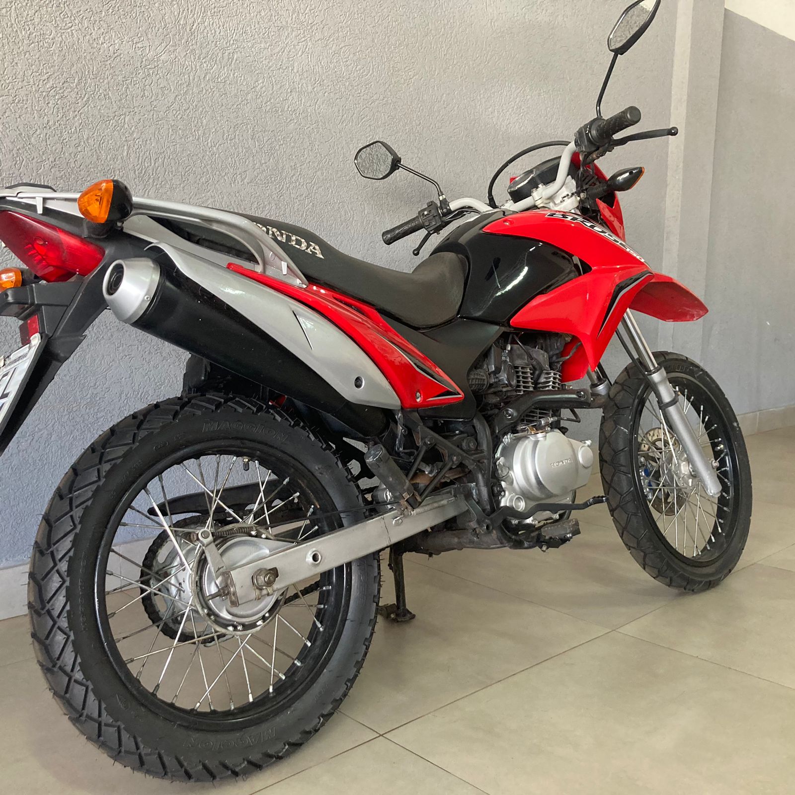 Foto 3 de Honda BROS 150 ES 2013/2013