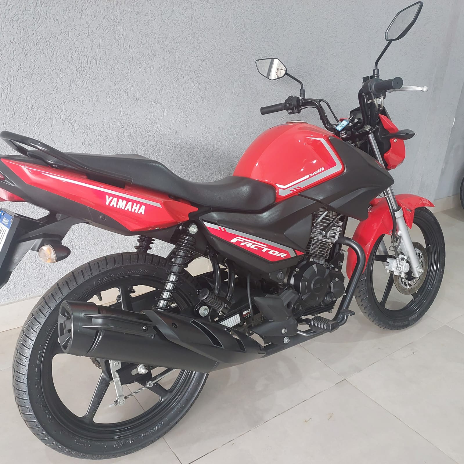 Foto 3 de Yamaha FACTOR 150 2023/2024