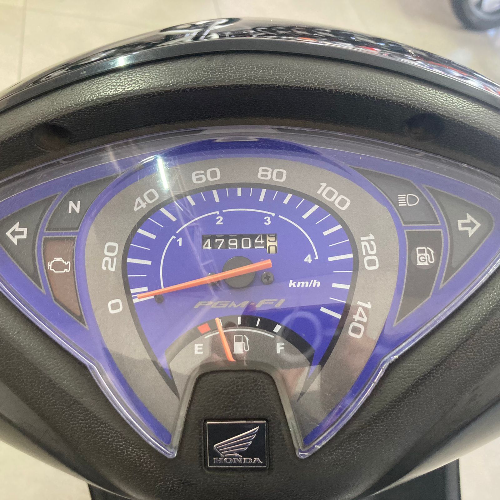 Foto 7 de Honda BIZ 125 ES 2014/2014