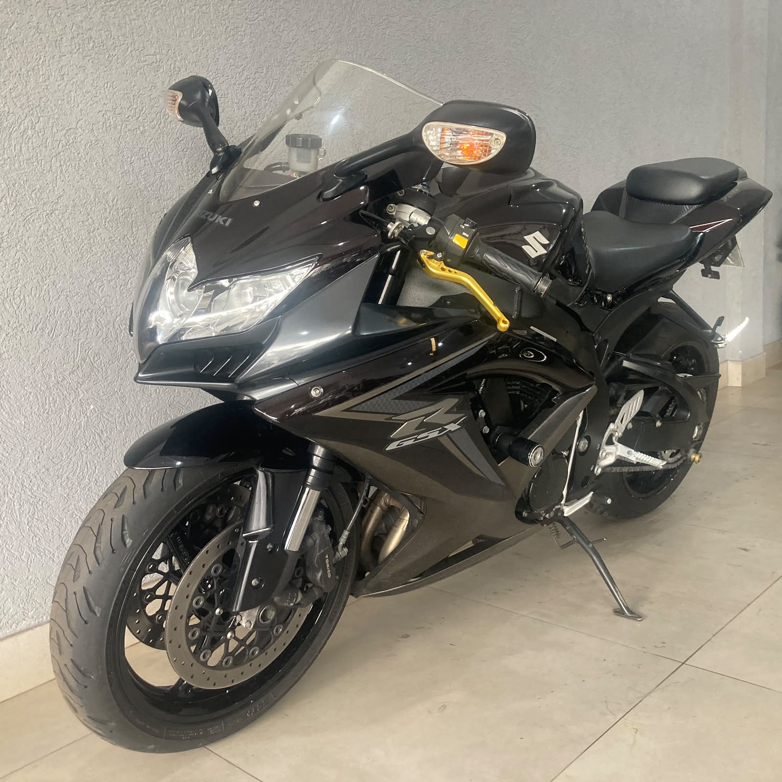 Foto 5 de Suzuki GSX 750 -SRAD 2012/2013