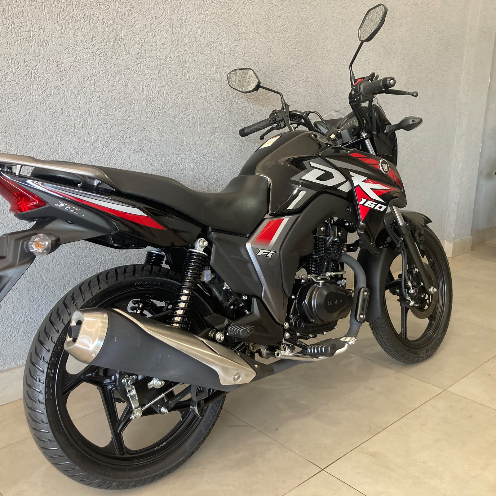 Foto 3 de Haojue/Suzuki DK 160 2026/2027