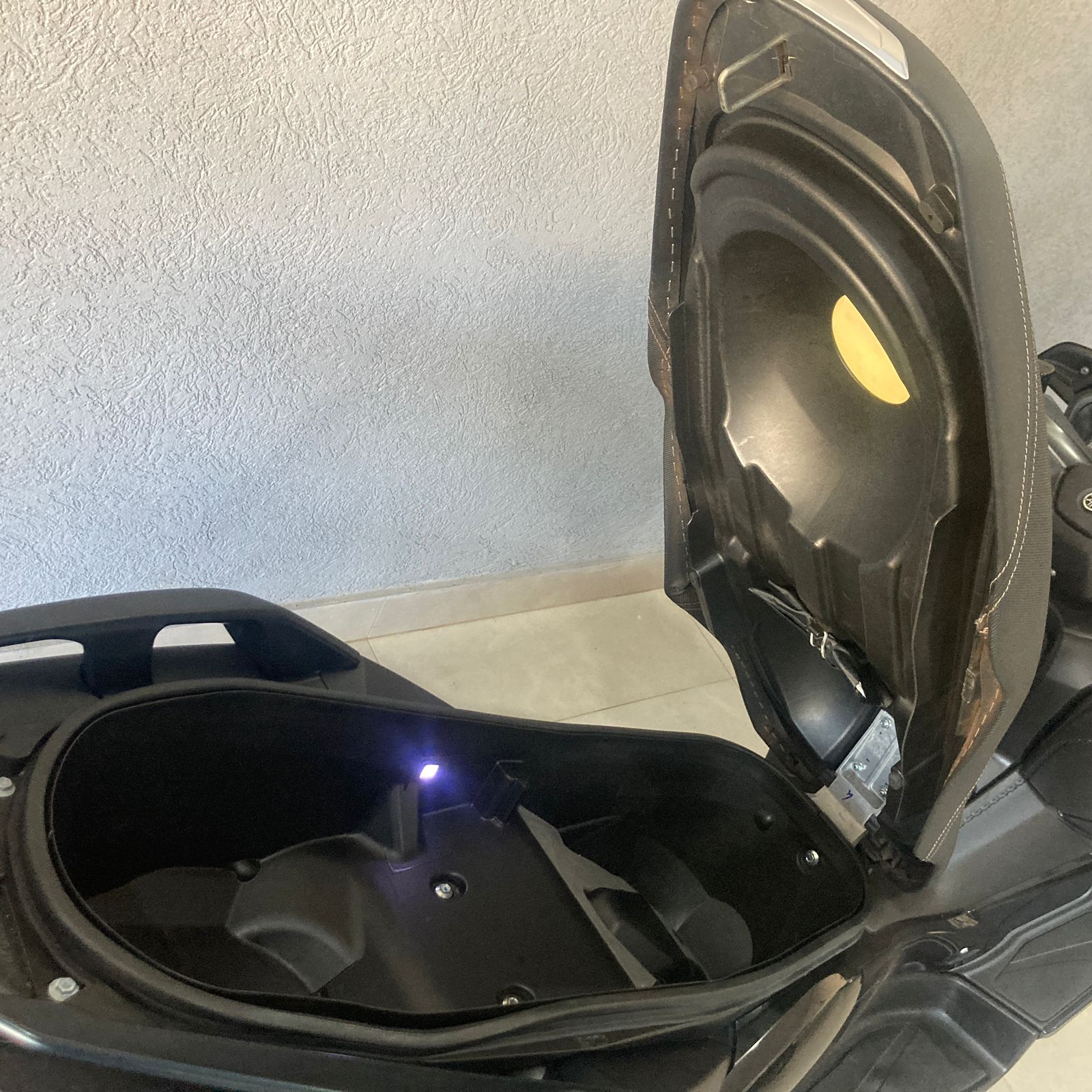 Foto 8 de Yamaha XMAX 250 ABS 2023/2023