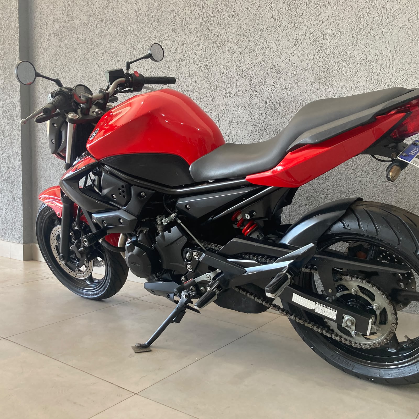 Foto 6 de Yamaha XJ6 - N 2012/2012