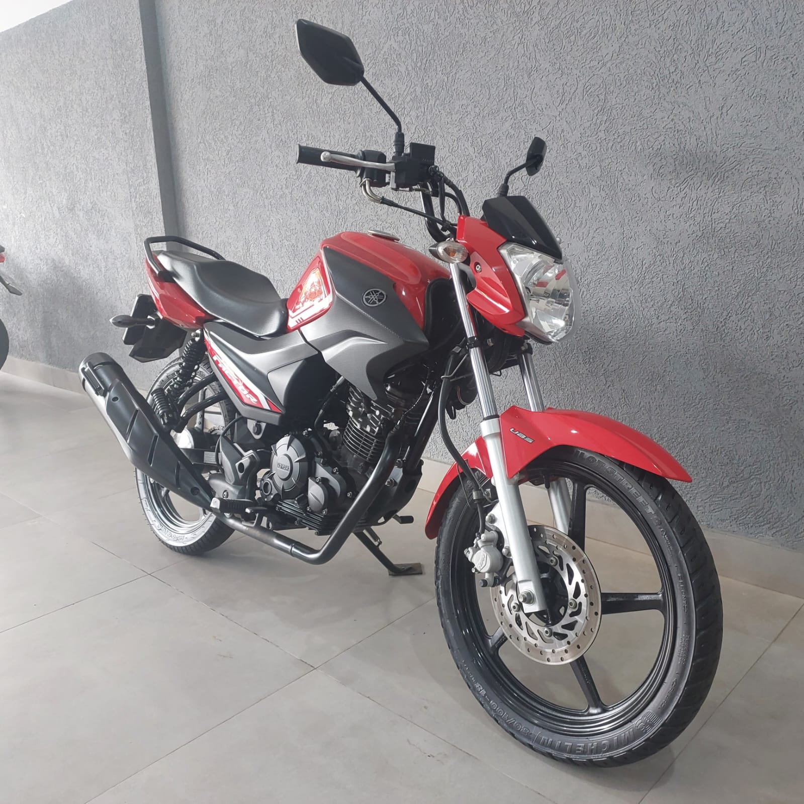 Foto 2 de Yamaha FACTOR 150 2023/2024