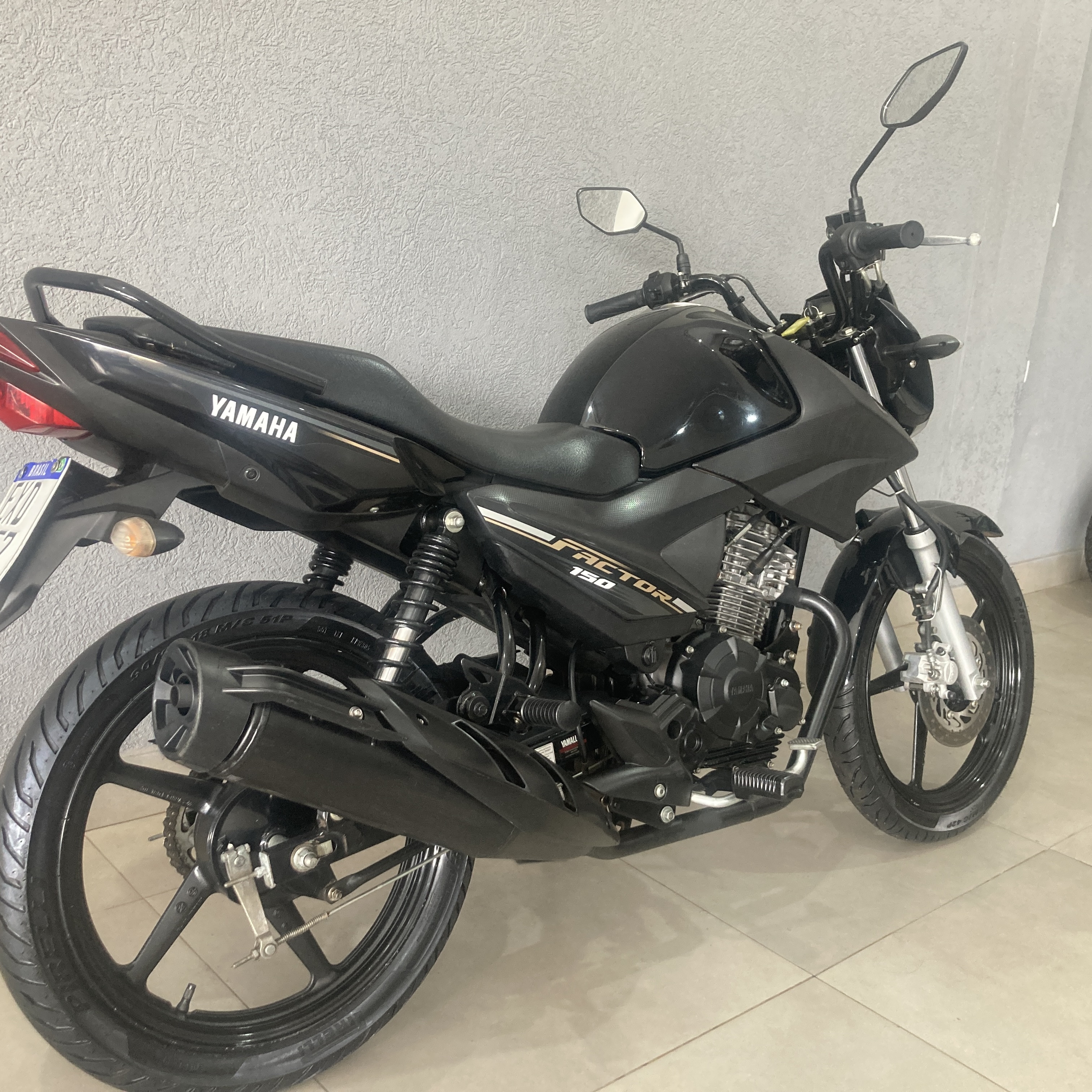 Foto 2 de Yamaha FACTOR 150 ES 2022/2023