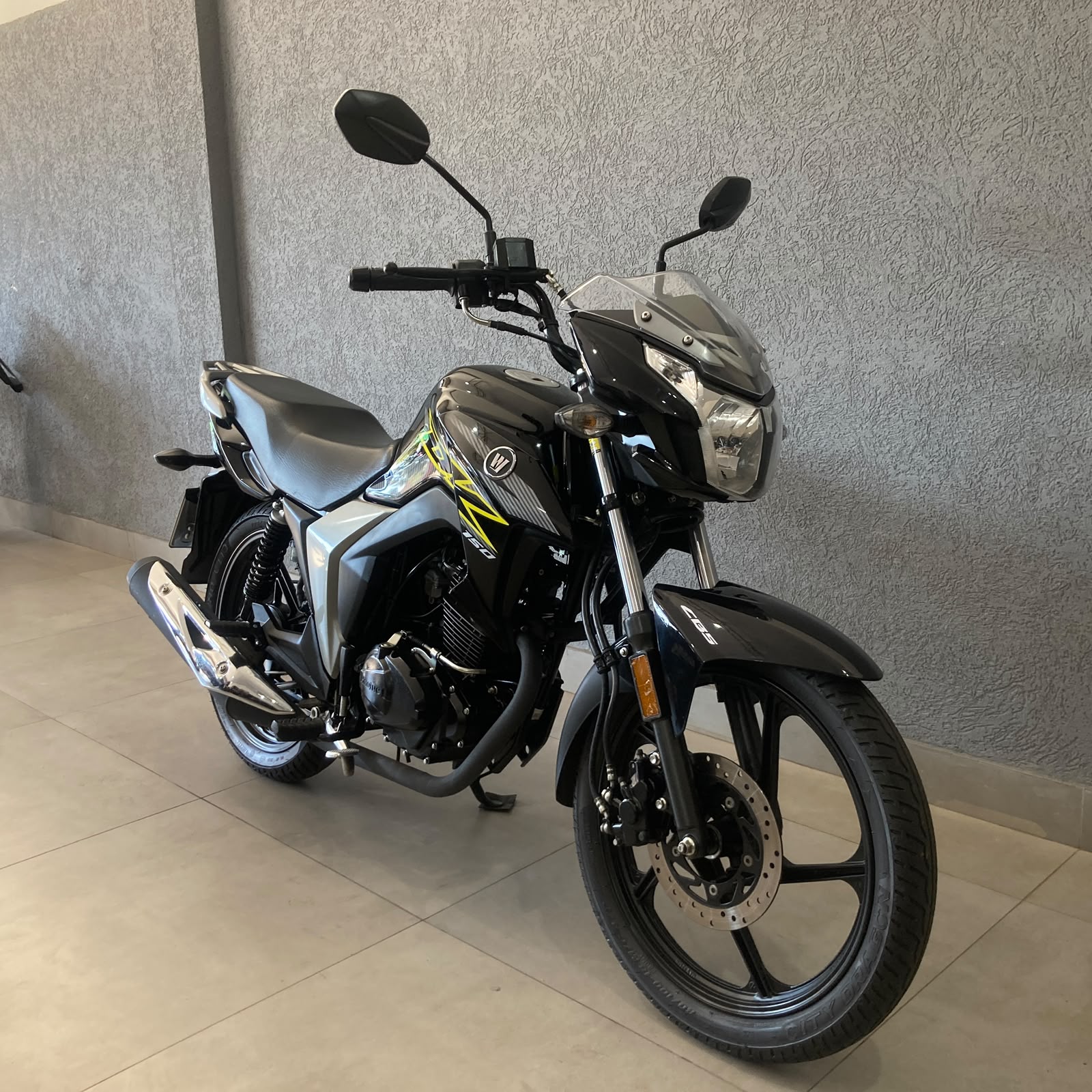 Foto 2 de Haojue/Suzuki DK 150 2023/2024