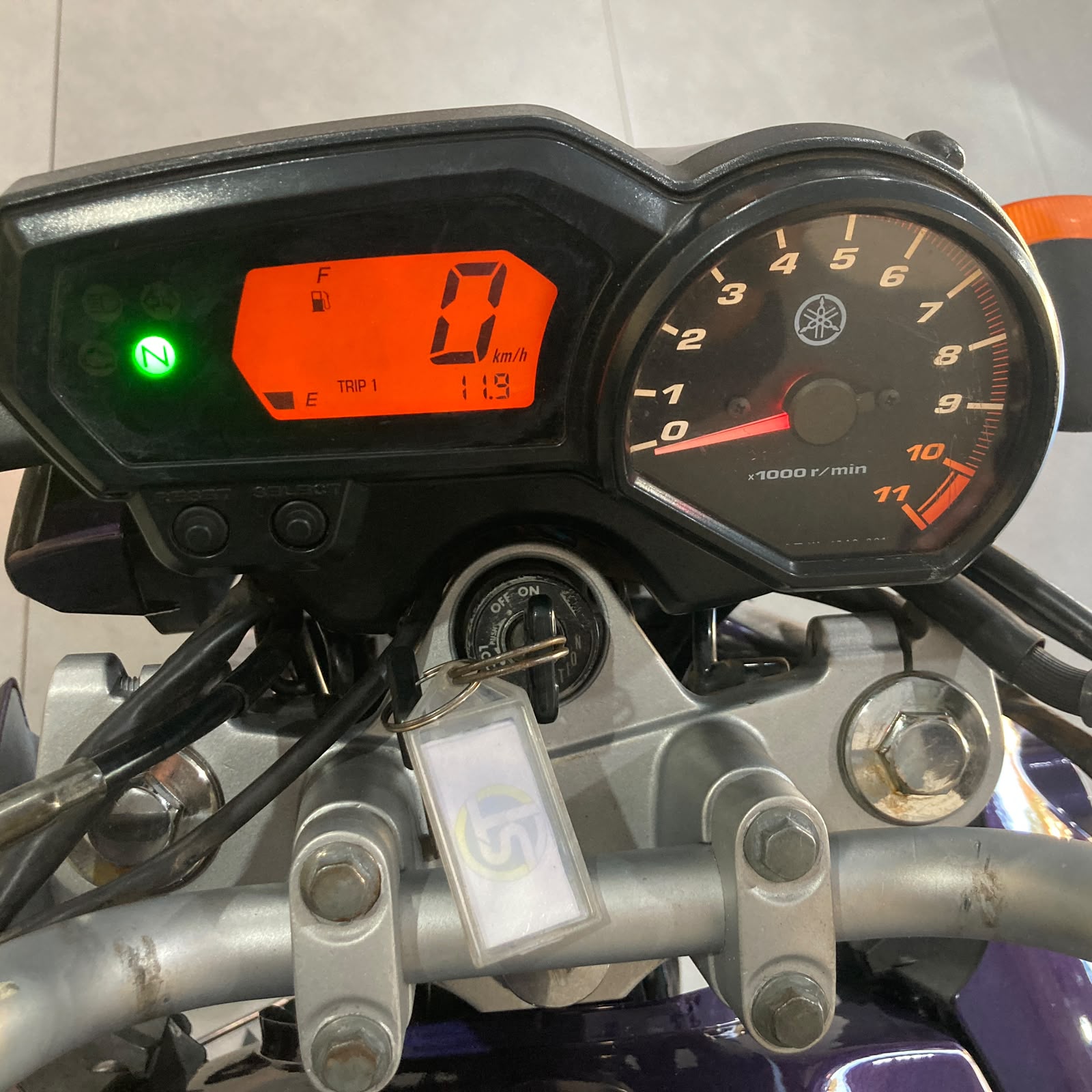 Foto 7 de Yamaha FAZER 250 2011/2012