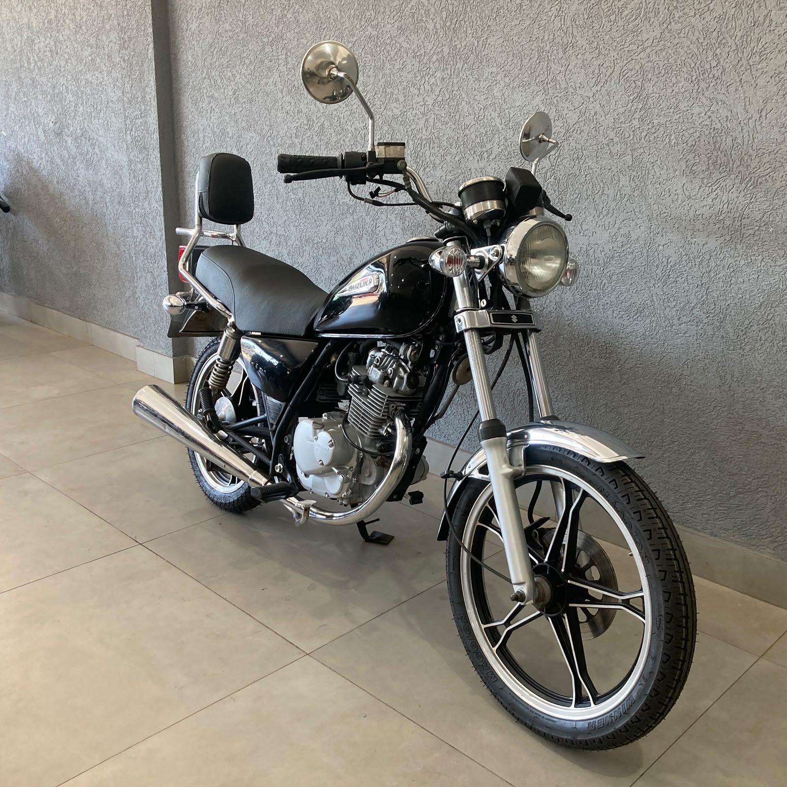 Foto 2 de Suzuki INTRUDER 125 2007/2008