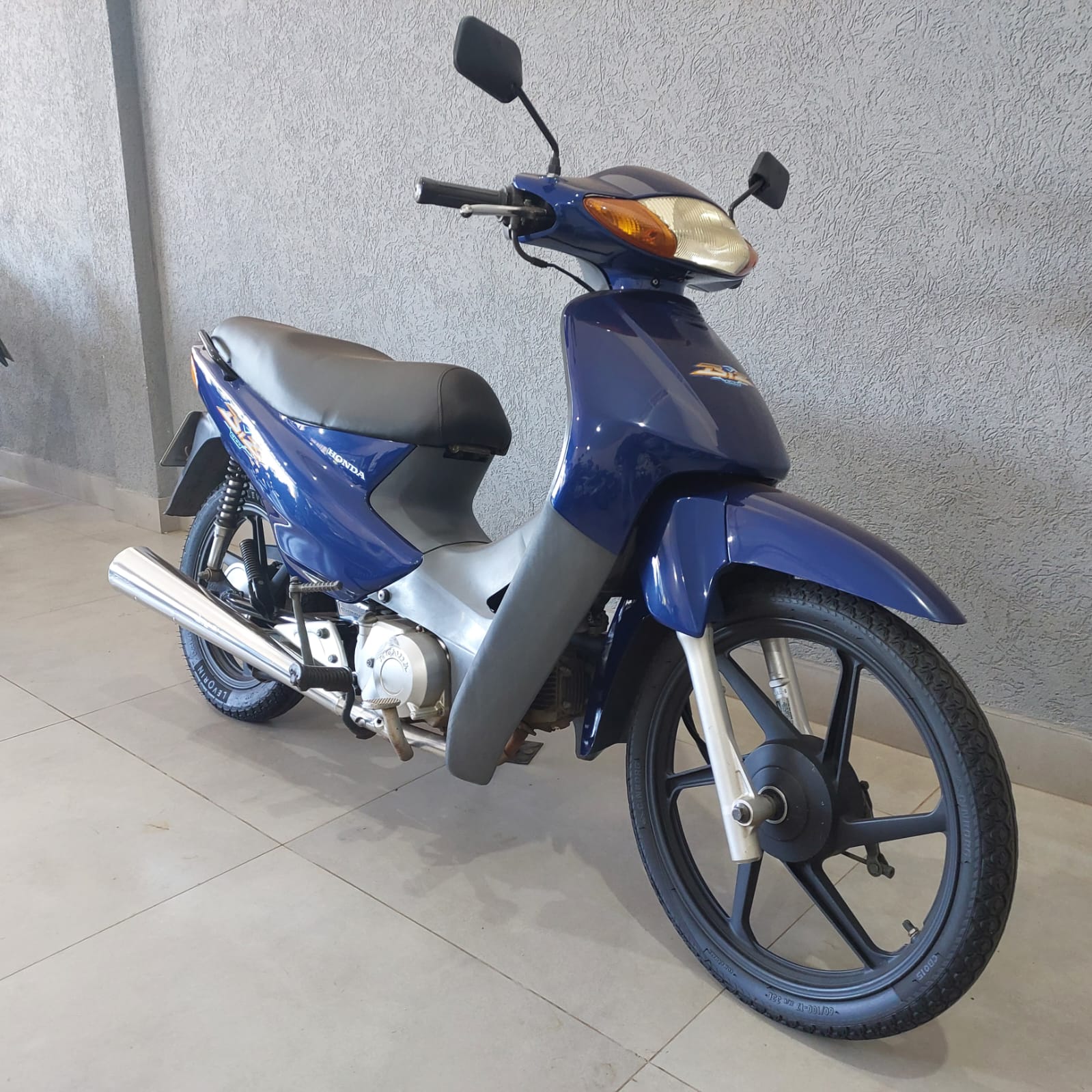 Foto 2 de Honda Biz 100 2002/2003