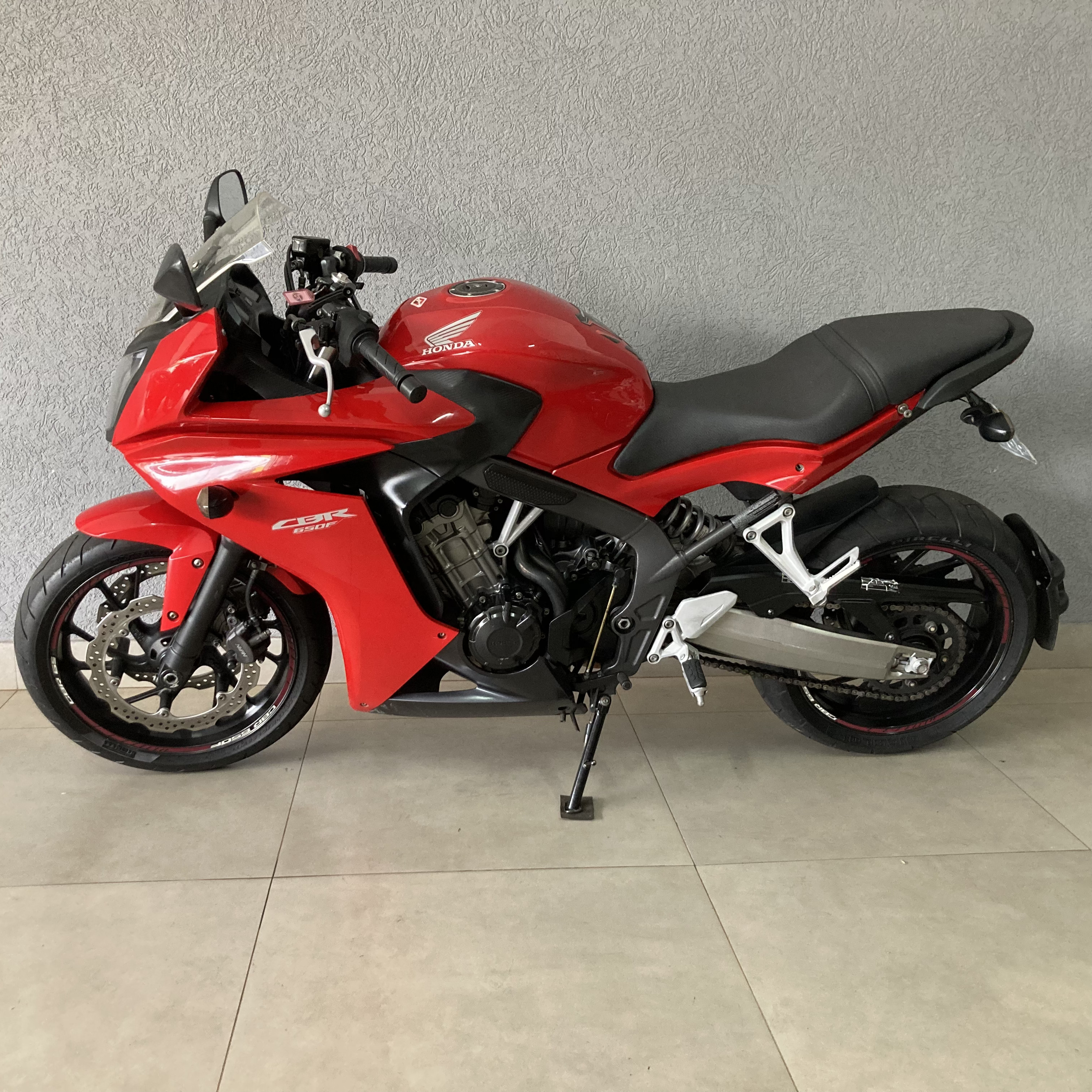 Foto 3 de Honda CBR 650 F 2014/2015