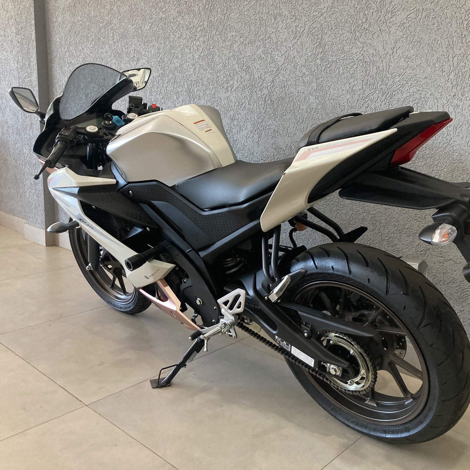 Foto 5 de Yamaha R-15 ABS 2026/2026