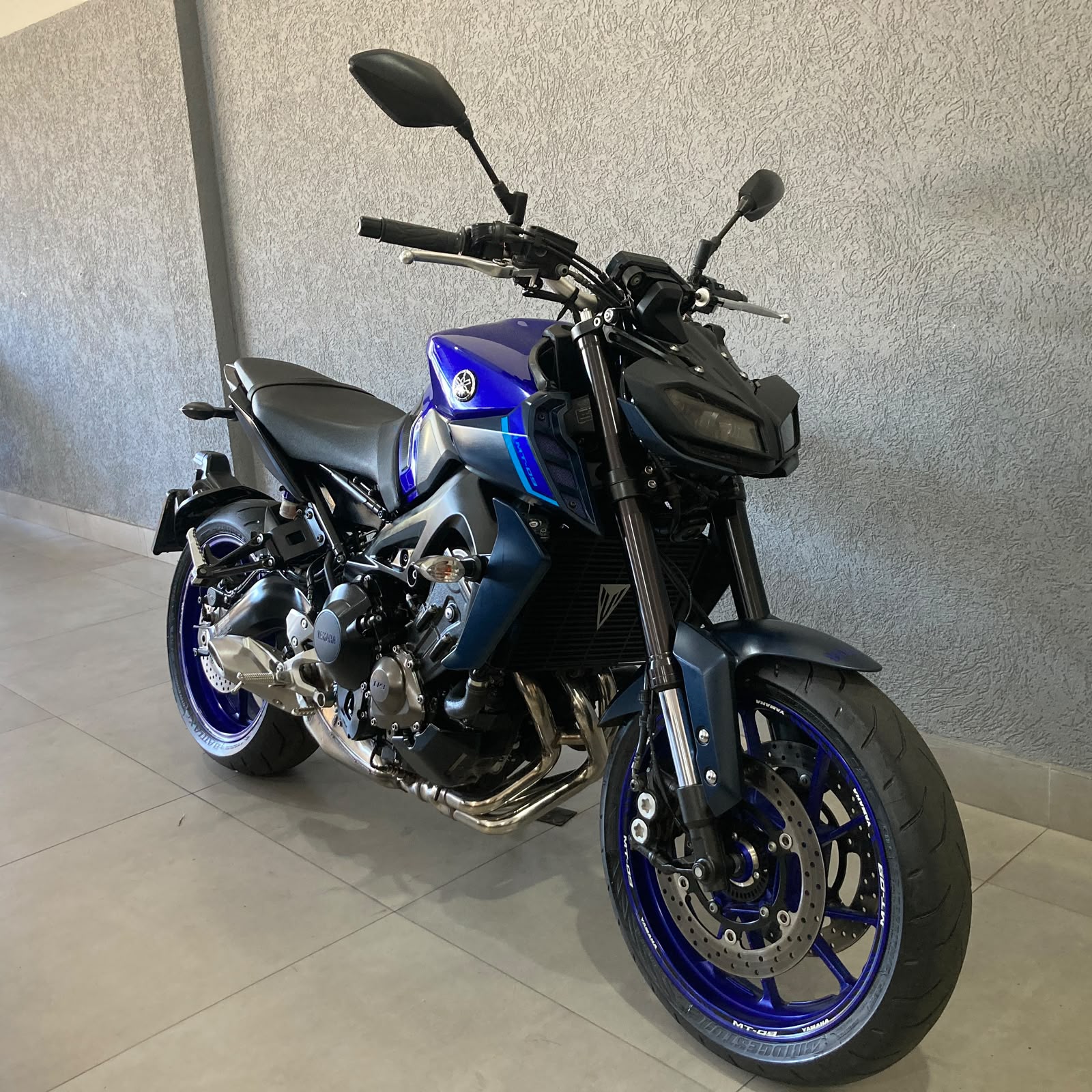 Foto 2 de Yamaha MT-09 ABS 2024/2024