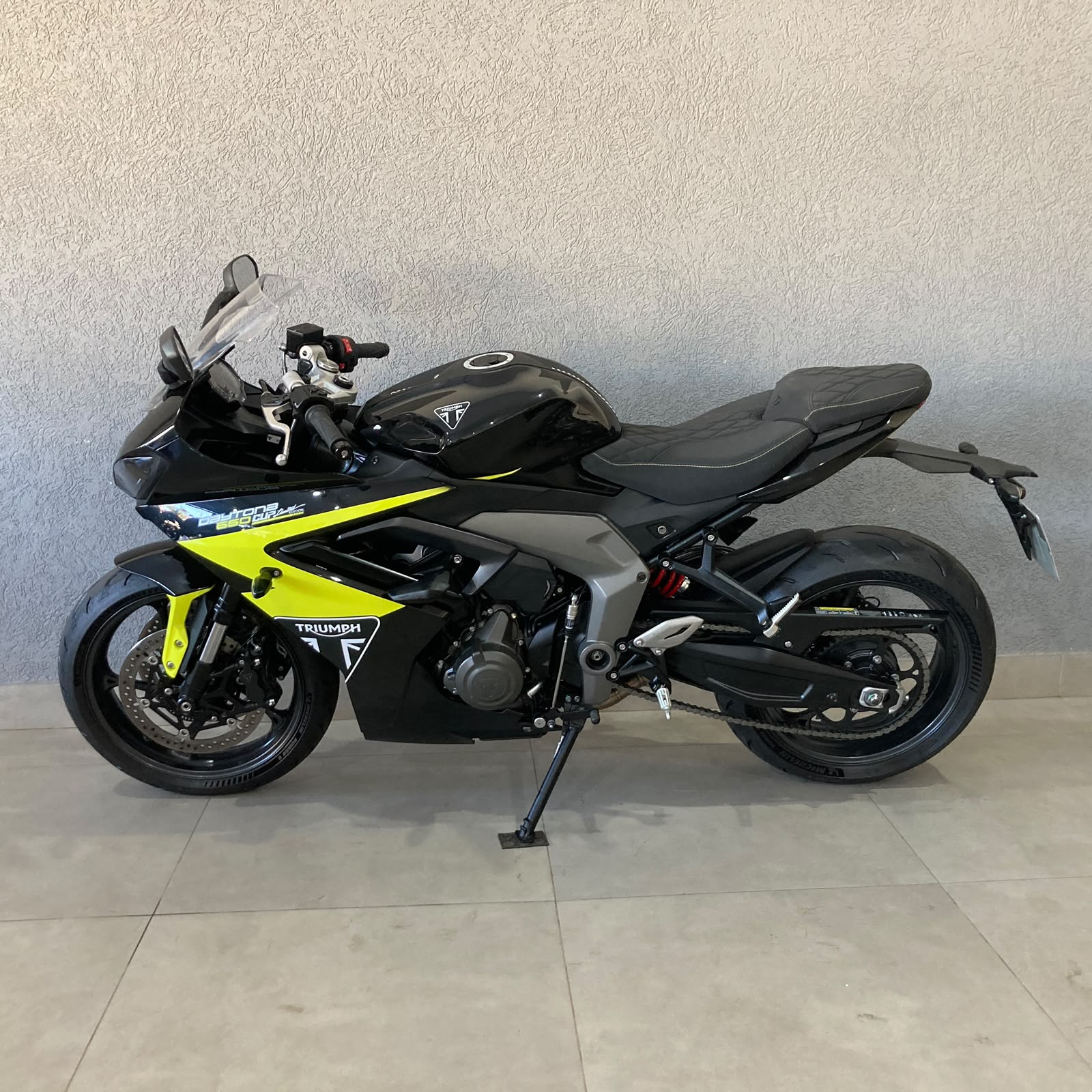 Foto 4 de Triumph DAYTONA 660 Limited 2025/2025