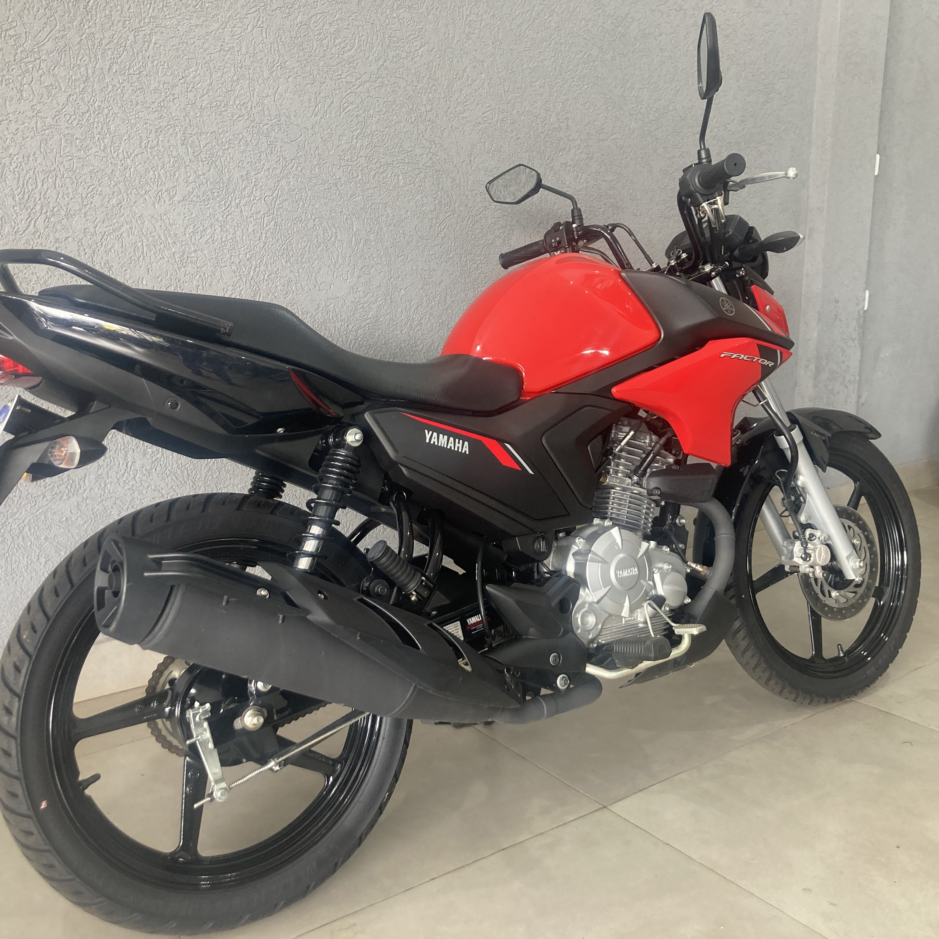 Foto 2 de Yamaha FACTOR 150 2025/2025