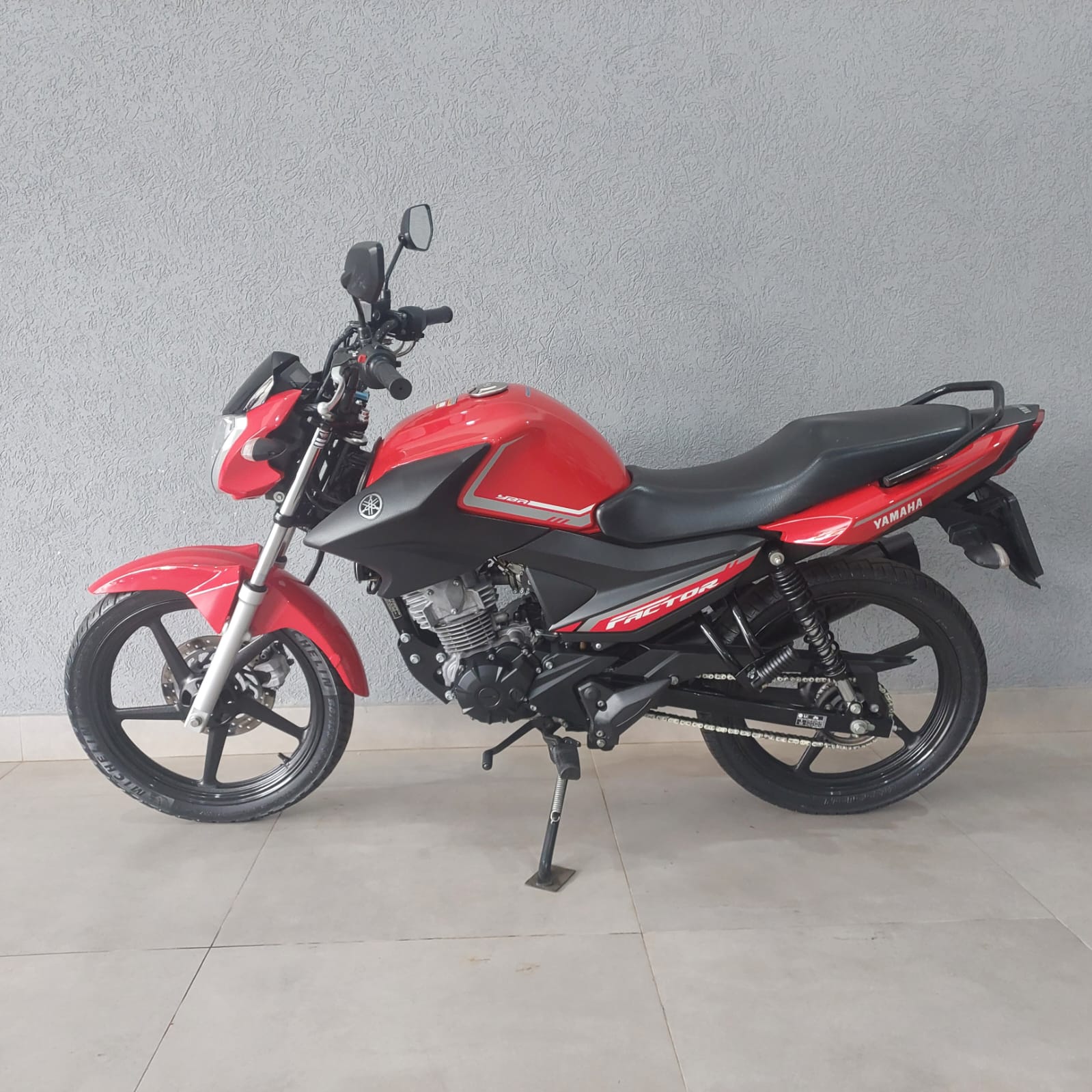Foto 4 de Yamaha FACTOR 150 2023/2024
