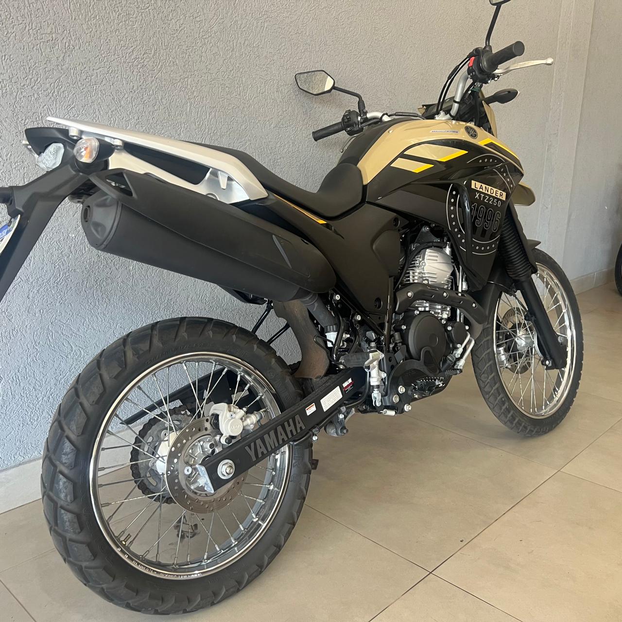 Foto 3 de Yamaha LANDER 250 ABS 2024/2024